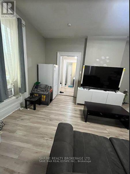 1 - 106 Kent Street W, London East, Ontario  N6A 1L1 - Photo 2 - X12840884