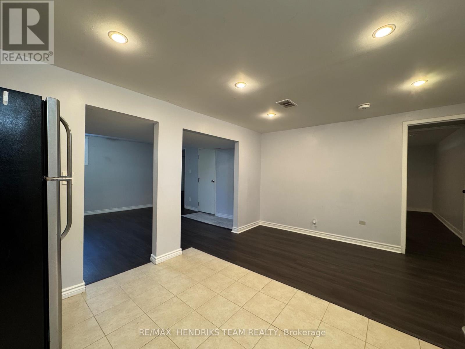 Lower - 14 Rendale Avenue, St. Catharines, Ontario  L2M 6G1 - Photo 6 - X12756992