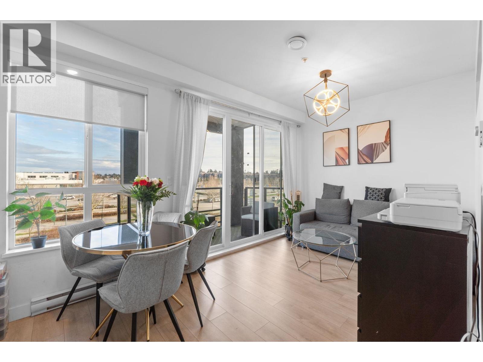 304 1792 STARLING DRIVE, Tsawwassen, British Columbia