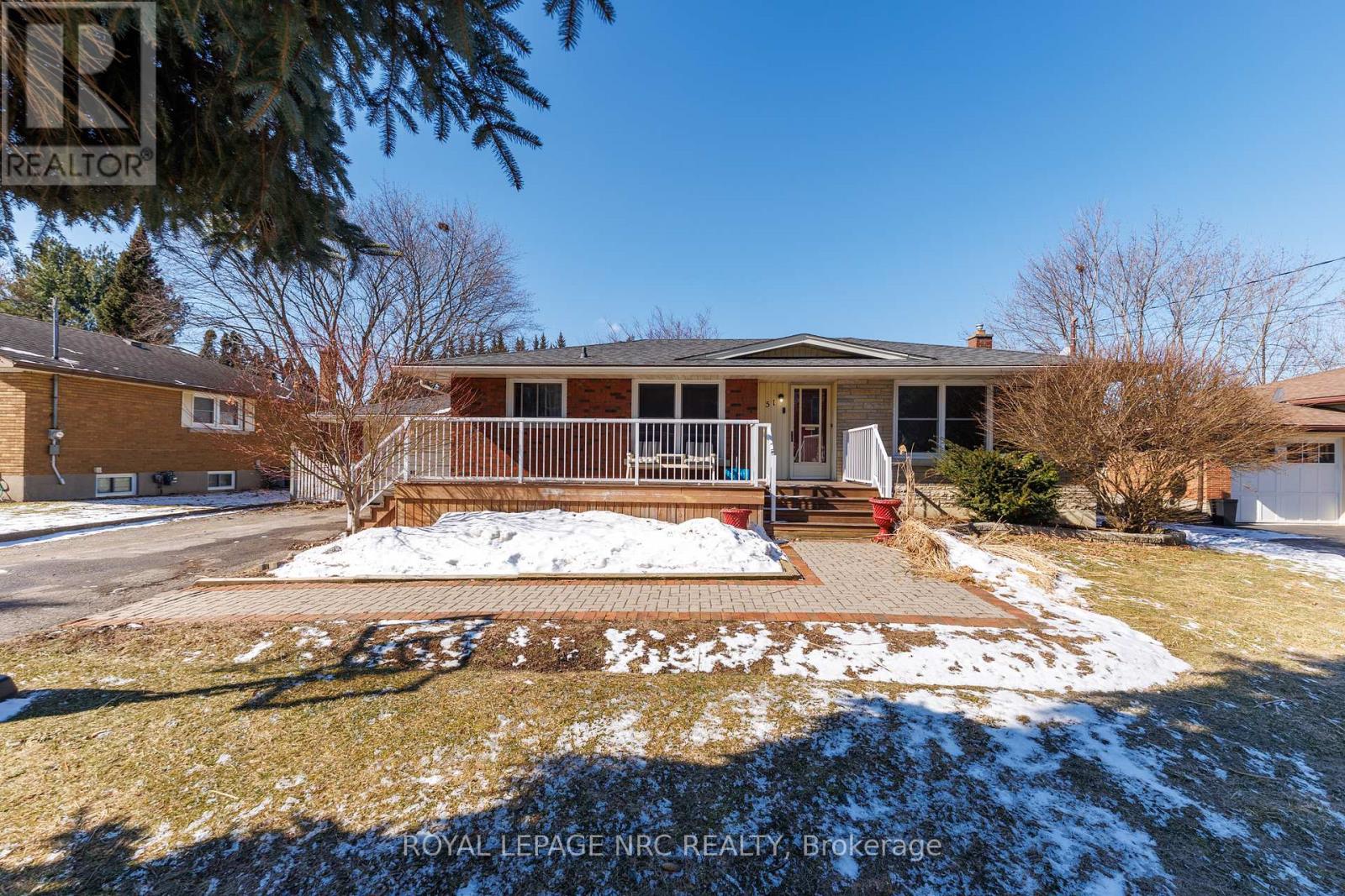 51 Henry Street, Niagara-On-The-Lake, Ontario  L0S 1T0 - Photo 1 - X12840890