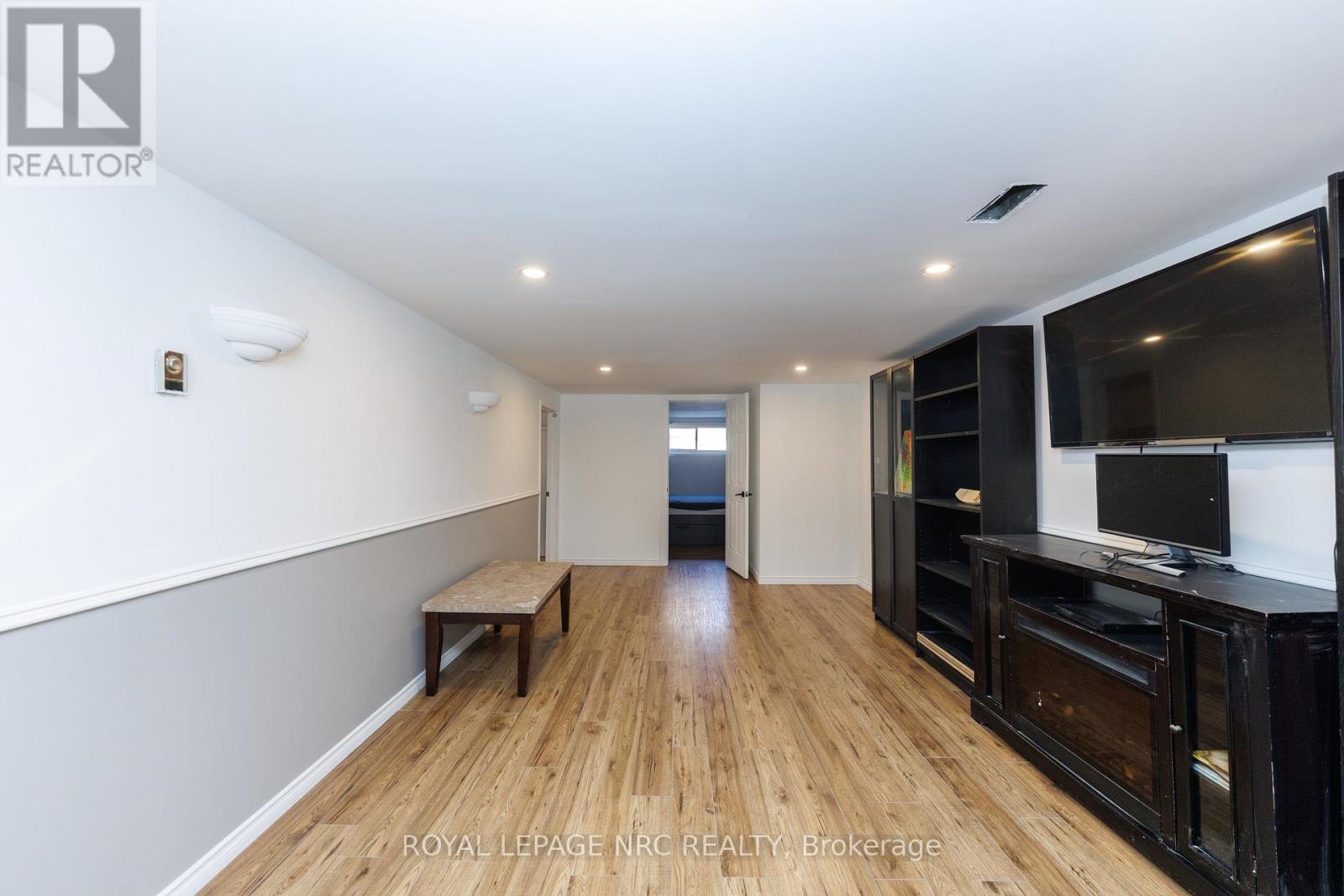 51 Henry Street, Niagara-On-The-Lake, Ontario  L0S 1T0 - Photo 17 - X12840890