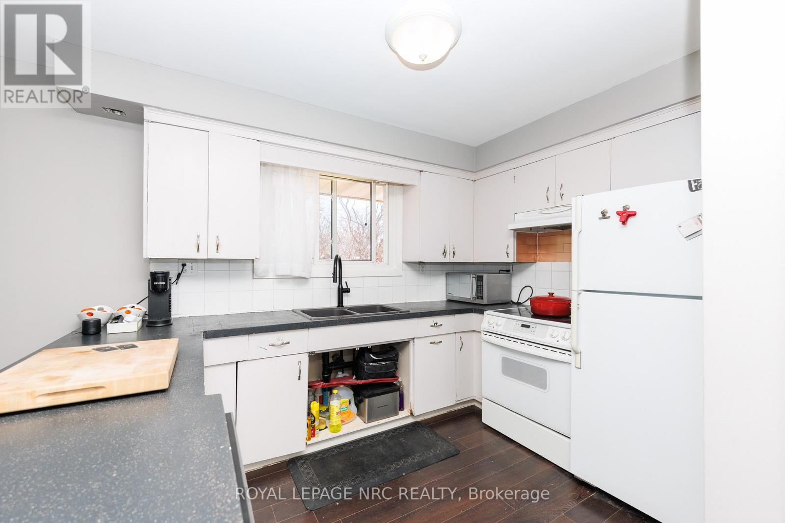 51 Henry Street, Niagara-On-The-Lake, Ontario  L0S 1T0 - Photo 6 - X12840890