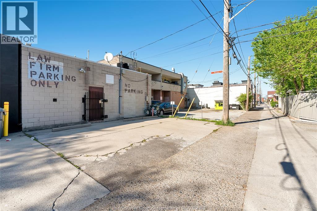 635 Erie Street East, Windsor, Ontario N9A 3Y1 - Photo 38 - 26004475