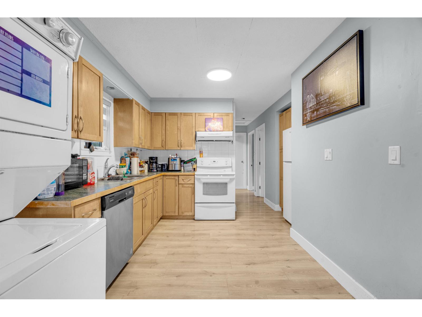 9433 Menzies Street, Chilliwack Proper East, Chilliwack, British Columbia  V2P 5Z3 - Photo 5 - R3091589