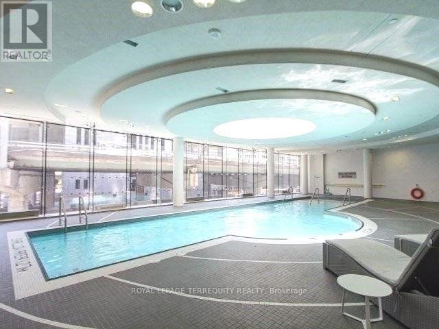 1407 - 14 York Street, Toronto (Waterfront Communities), Ontario  M5J 0B1 - Photo 37 - C12820812