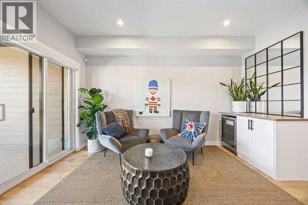 3044 85 Street Sw, Calgary, Alberta  T3H 6C7 - Photo 33 - A2280529