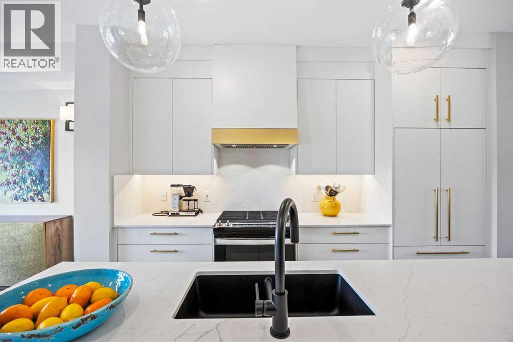 3044 85 Street Sw, Calgary, Alberta  T3H 6C7 - Photo 14 - A2280529