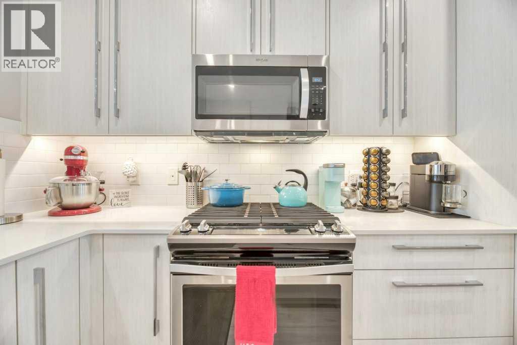 448 West Lakeview Drive, Chestermere, Alberta  T1X 2A4 - Photo 15 - A2287355