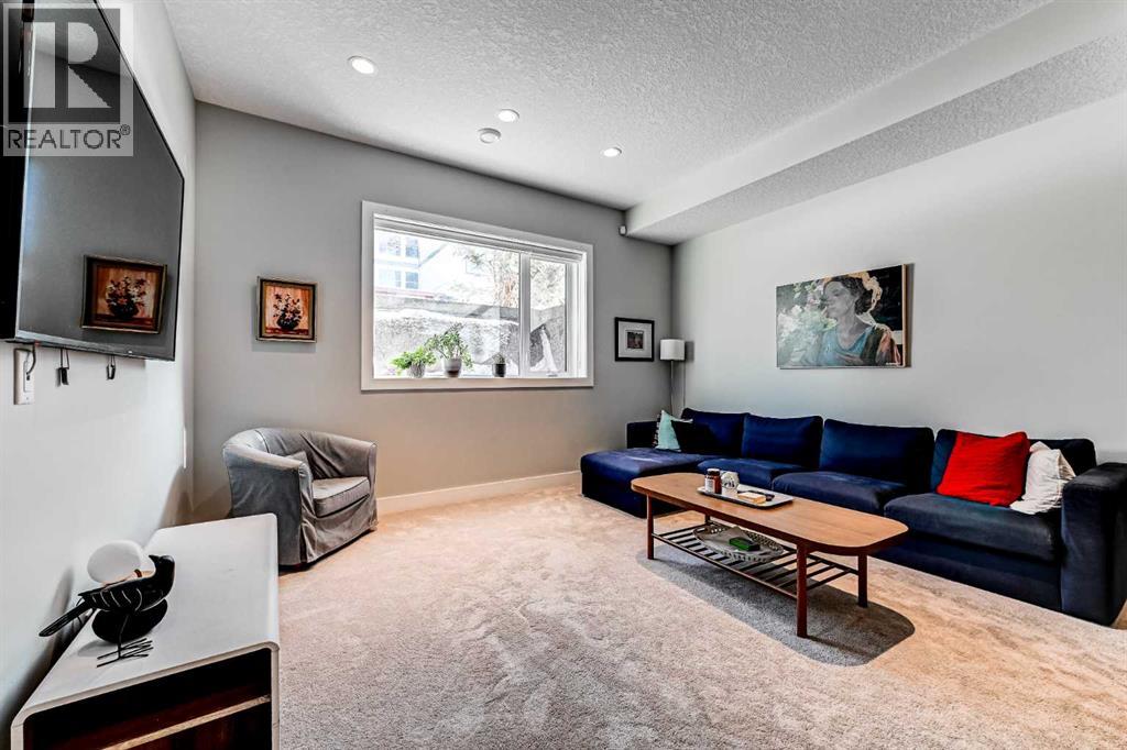 100 Burma Star Road Sw, Calgary, Alberta  T3E 7Y4 - Photo 32 - A2289941