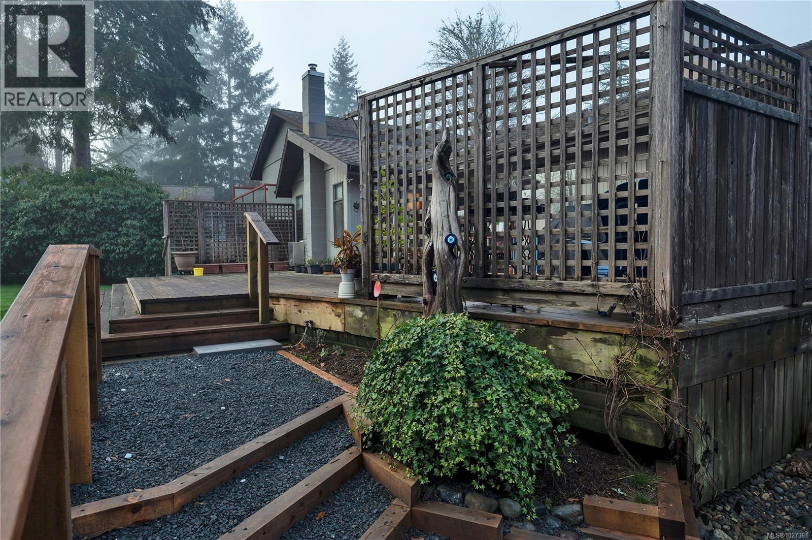 103 Redonda Way, Campbell River, British Columbia  V9H 1J4 - Photo 61 - 1027361