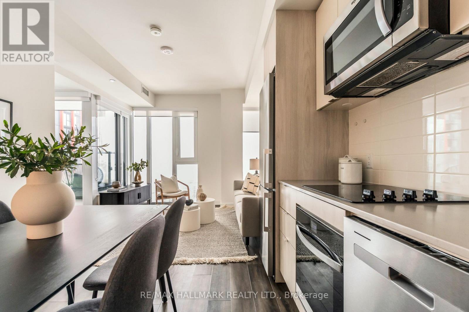 2401 E - 70 Princess Street, Toronto, Ontario  M5A 0X6 - Photo 13 - C12840888