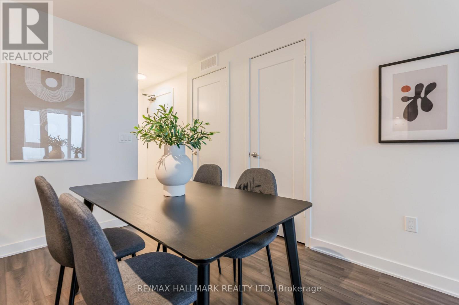 2401 E - 70 Princess Street, Toronto, Ontario  M5A 0X6 - Photo 15 - C12840888