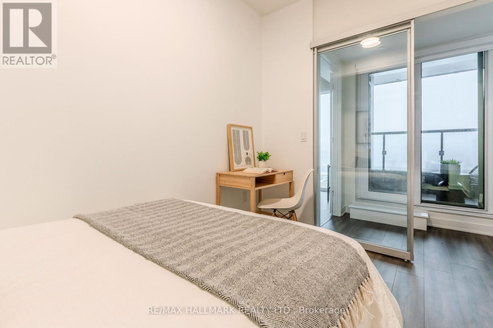 2401 E - 70 Princess Street, Toronto, Ontario  M5A 0X6 - Photo 31 - C12840888