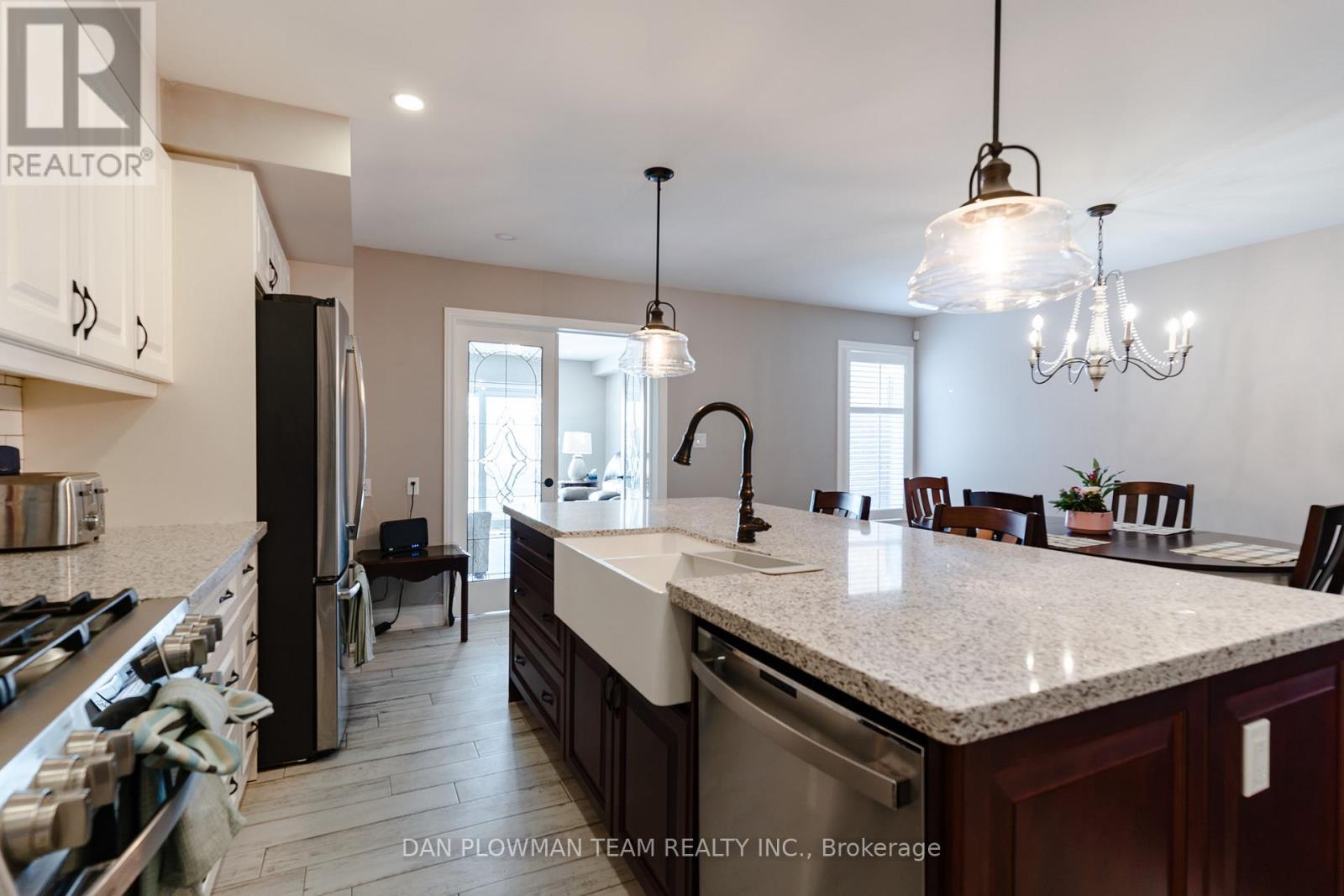 38 Dooley Crescent, Ajax, Ontario  L1T 4J4 - Photo 11 - E12840922