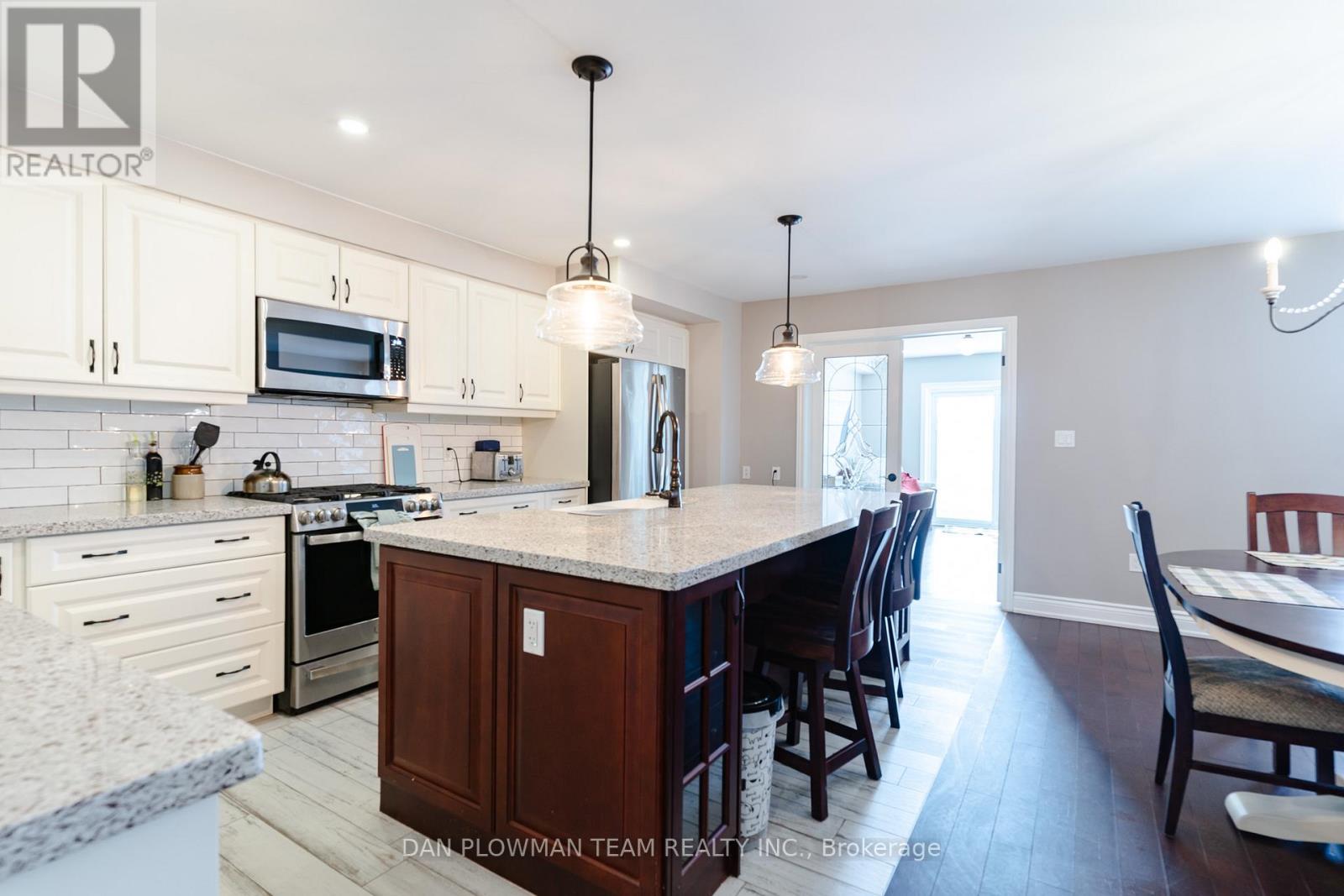 38 Dooley Crescent, Ajax, Ontario  L1T 4J4 - Photo 7 - E12840922