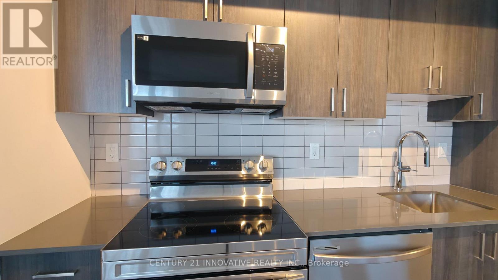 201 - 1010 Sandy Beach Road, Pickering, Ontario  L1W 3V9 - Photo 14 - E12840738