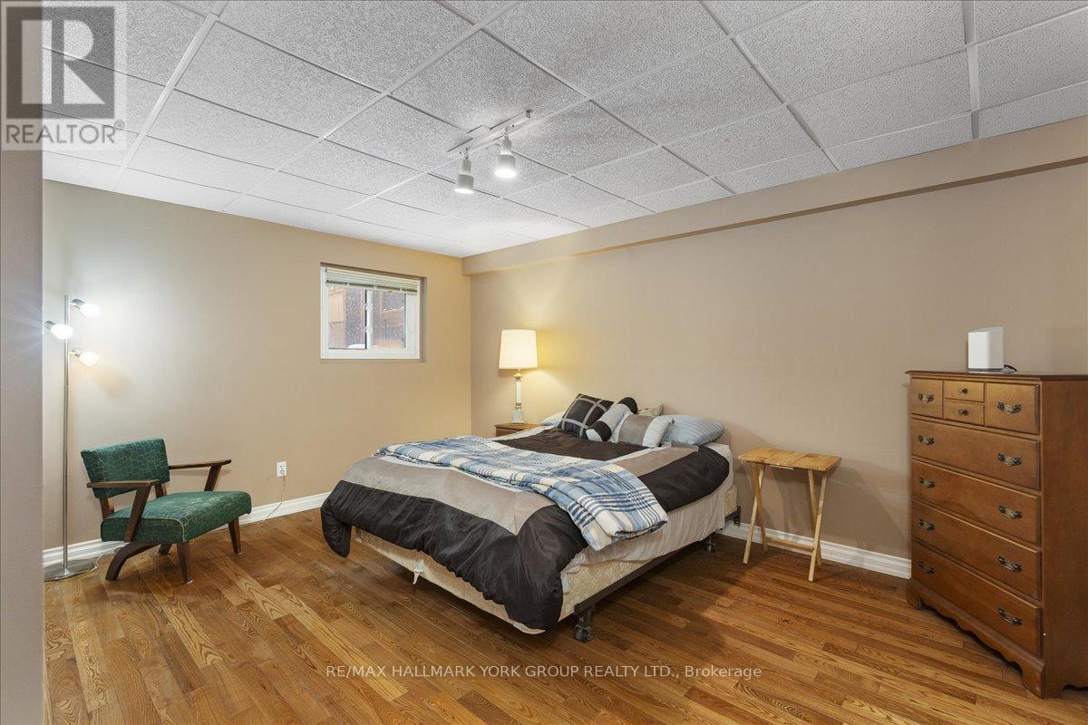 99 Peevers Crescent, Newmarket, Ontario  L3Y 7T2 - Photo 26 - N12840886