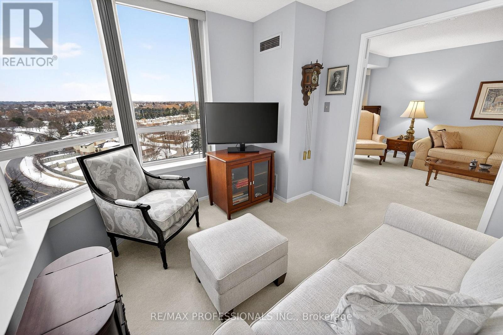 924 - 25 Austin Drive, Markham, Ontario  L3R 8H4 - Photo 10 - N12840938