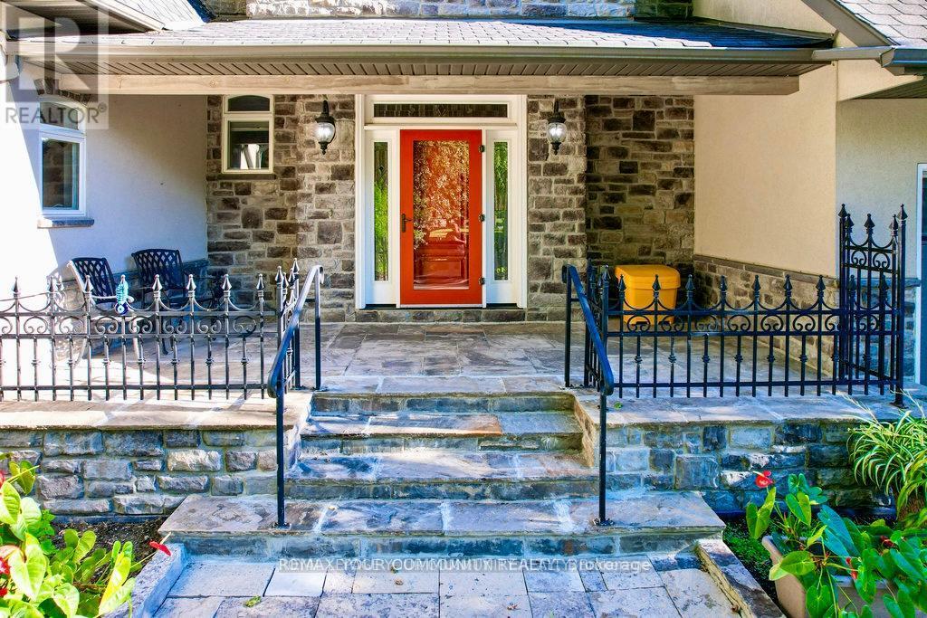 57 Joseph Street S, Markham, Ontario  L3P 2N4 - Photo 4 - N12840962