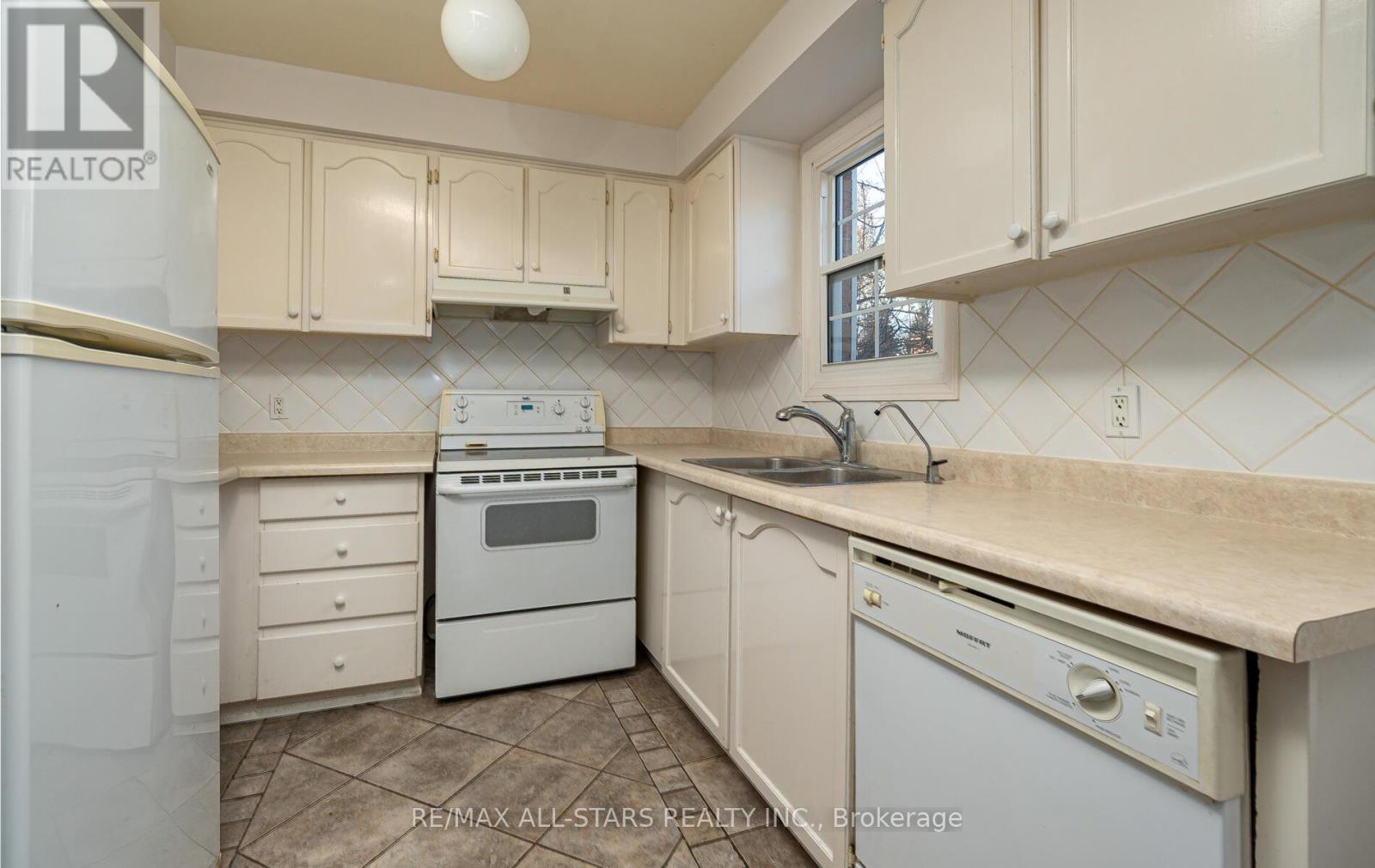 6 Hepworth Way, Markham, Ontario  L3P 3S9 - Photo 20 - N12841014