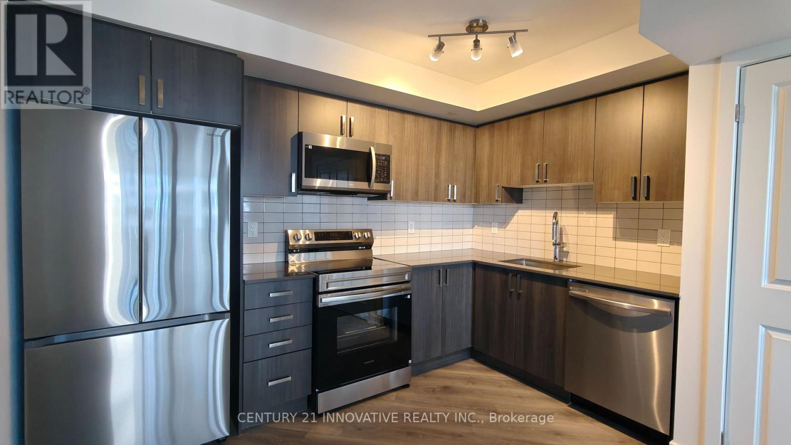 416 - 1010 Sandy Beach Road, Pickering, Ontario  L1W 3V9 - Photo 6 - E12840894