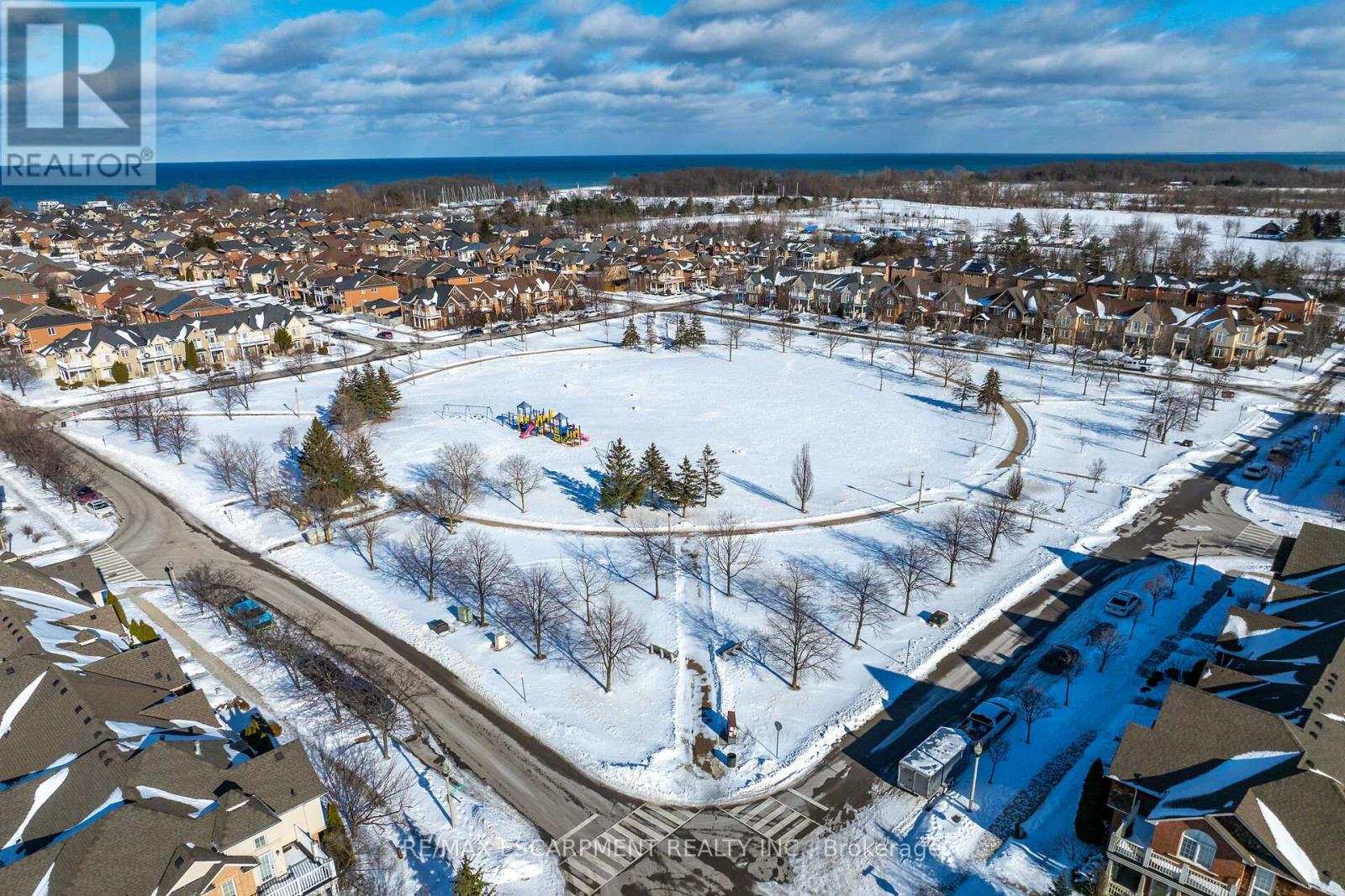 33 Panorama Way, Hamilton, Ontario  L8E 6C6 - Photo 47 - X12839882