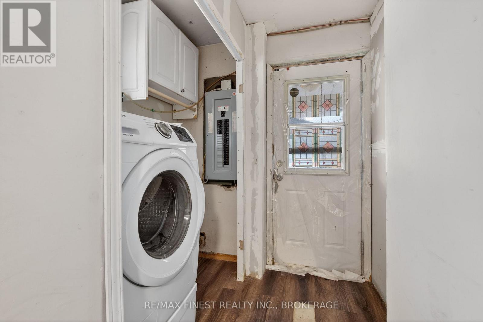 17 London Avenue, Prince Edward County, Ontario  K0K 2T0 - Photo 15 - X12827544