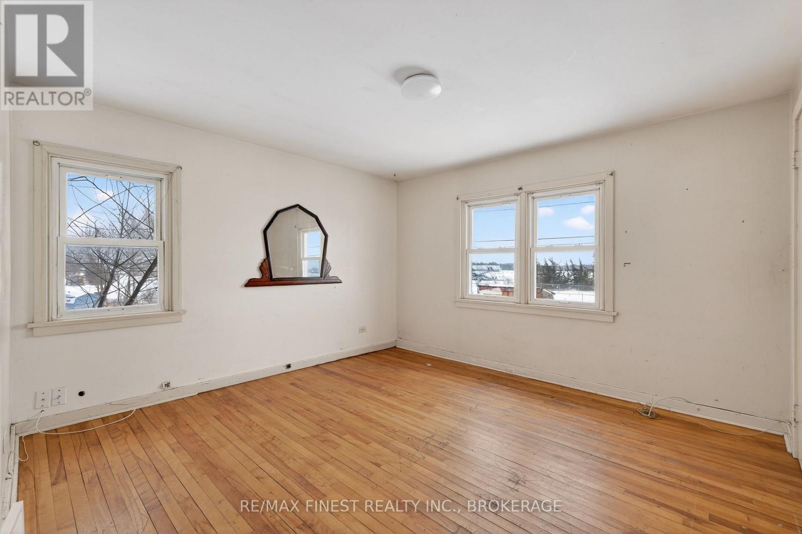 17 London Avenue, Prince Edward County, Ontario  K0K 2T0 - Photo 17 - X12827544