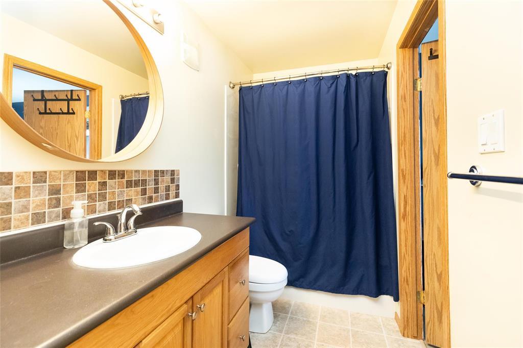 54 Bluebell Road, Mitchell, Manitoba  R5G 2L9 - Photo 12 - 202602485