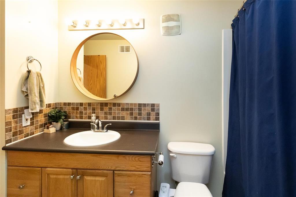 54 Bluebell Road, Mitchell, Manitoba  R5G 2L9 - Photo 11 - 202602485