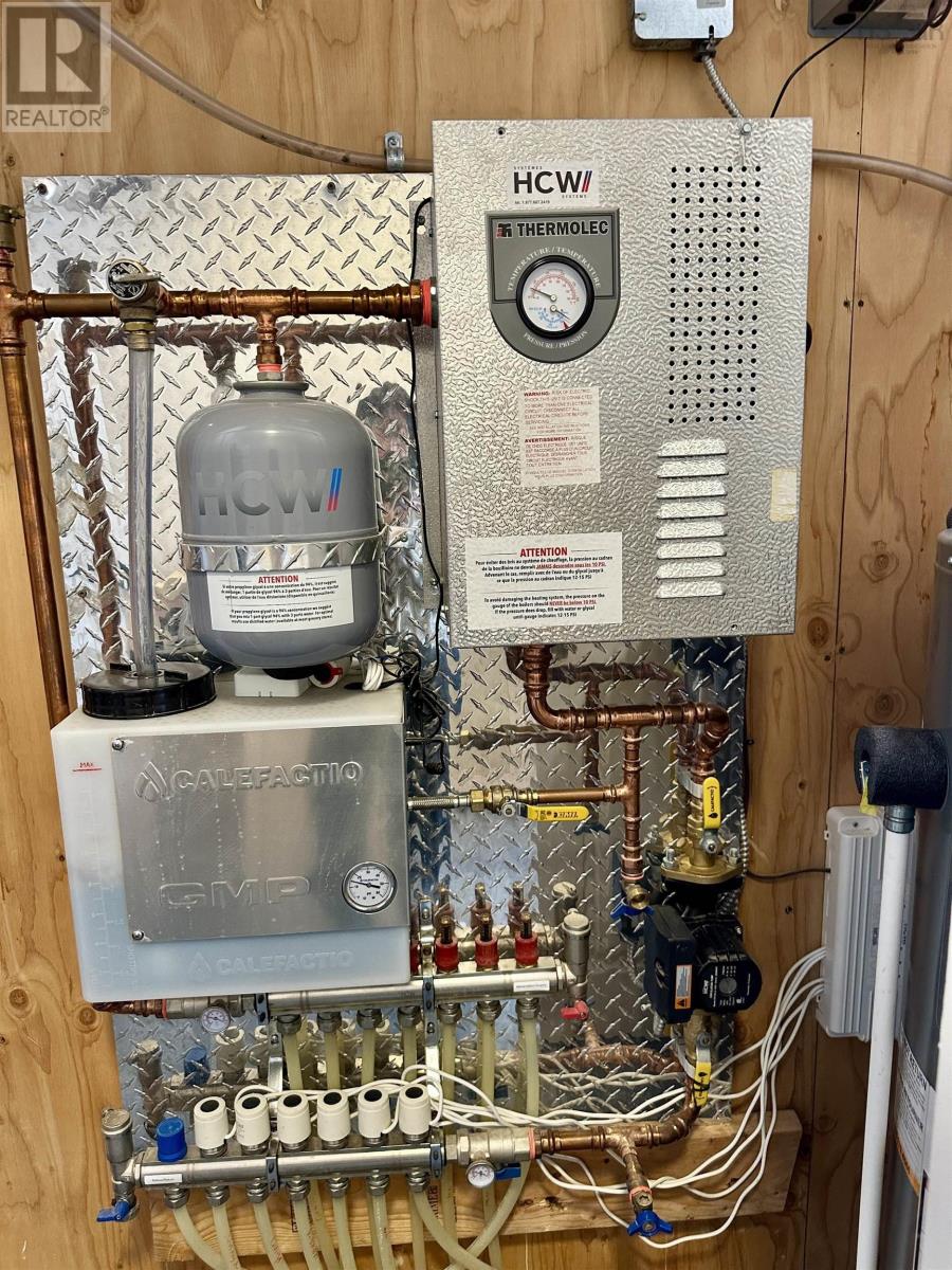 1494 Big Harbour Island, Big Harbour Island, Nova Scotia  B0E 2Y0 - Photo 31 - 202602648