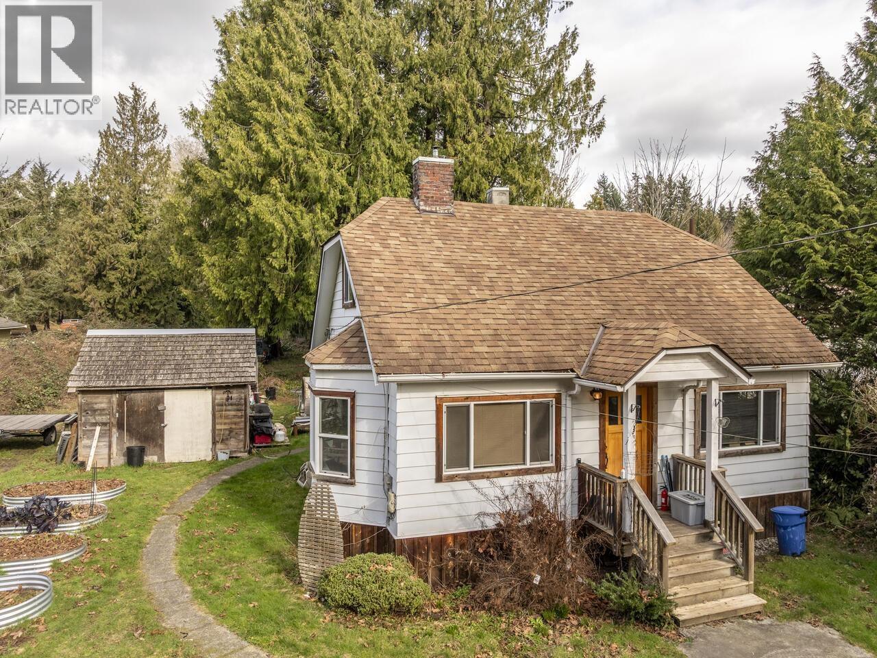 4404 Sunshine Coast Highway, Sechelt, British Columbia  V7Z 0B1 - Photo 2 - R3068471