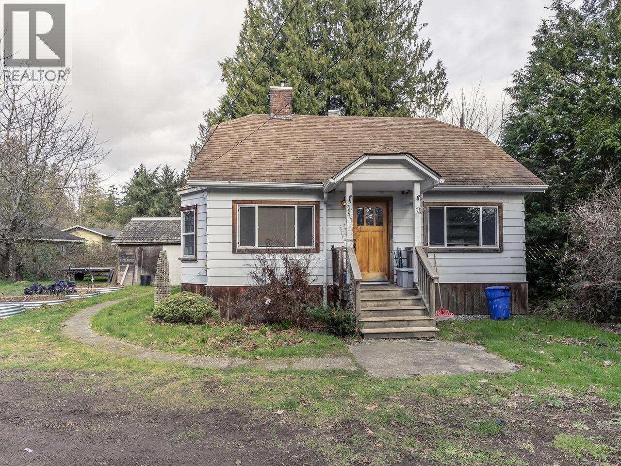 4404 SUNSHINE COAST HIGHWAY, Sechelt, British Columbia