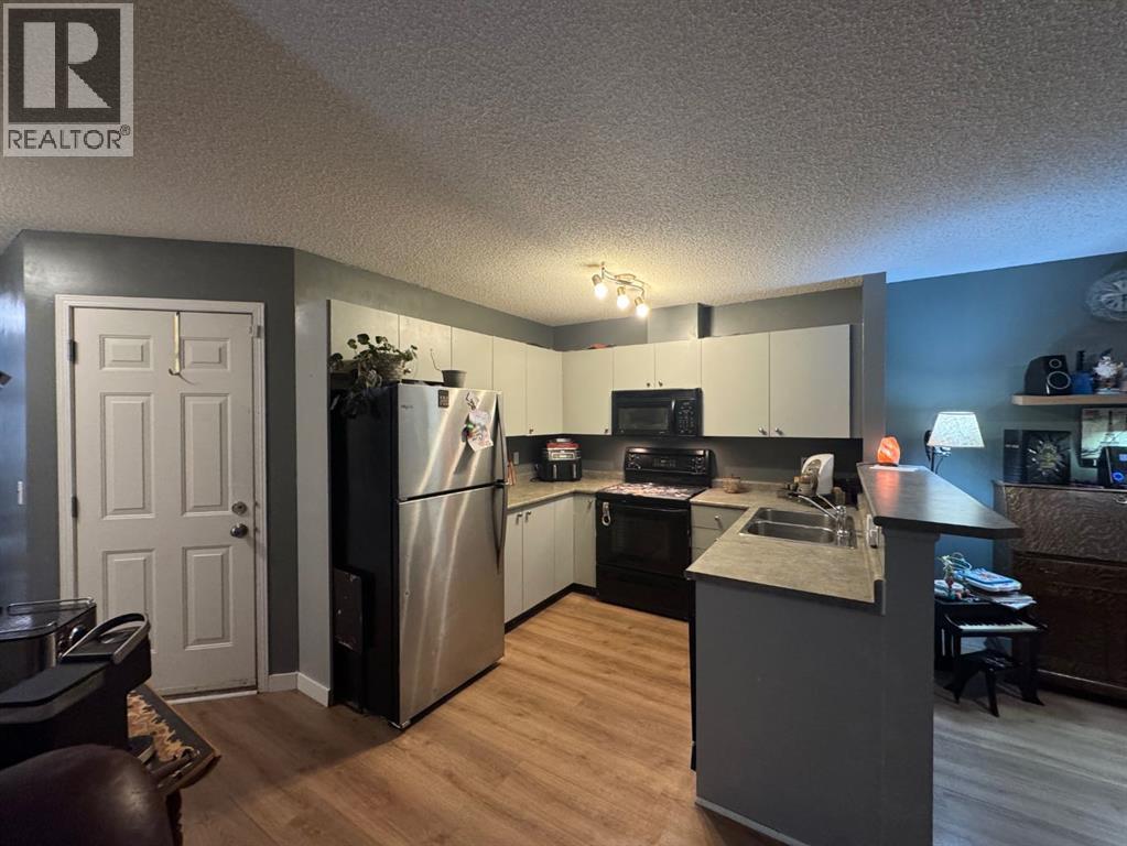 702, 760 Railway Gate Sw, Airdrie, Alberta  T4B 3C5 - Photo 5 - A2276249