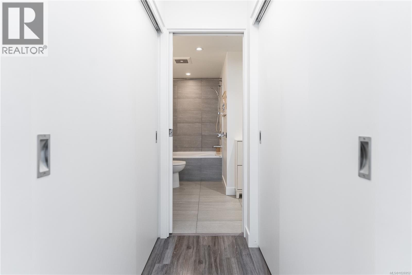 801 838 Broughton St, Victoria, British Columbia  V8W 1E4 - Photo 13 - 1026952