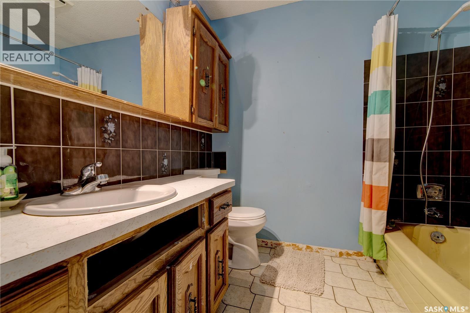 263 Williston Drive, Regina, Saskatchewan  S4X 2C5 - Photo 18 - SK029243