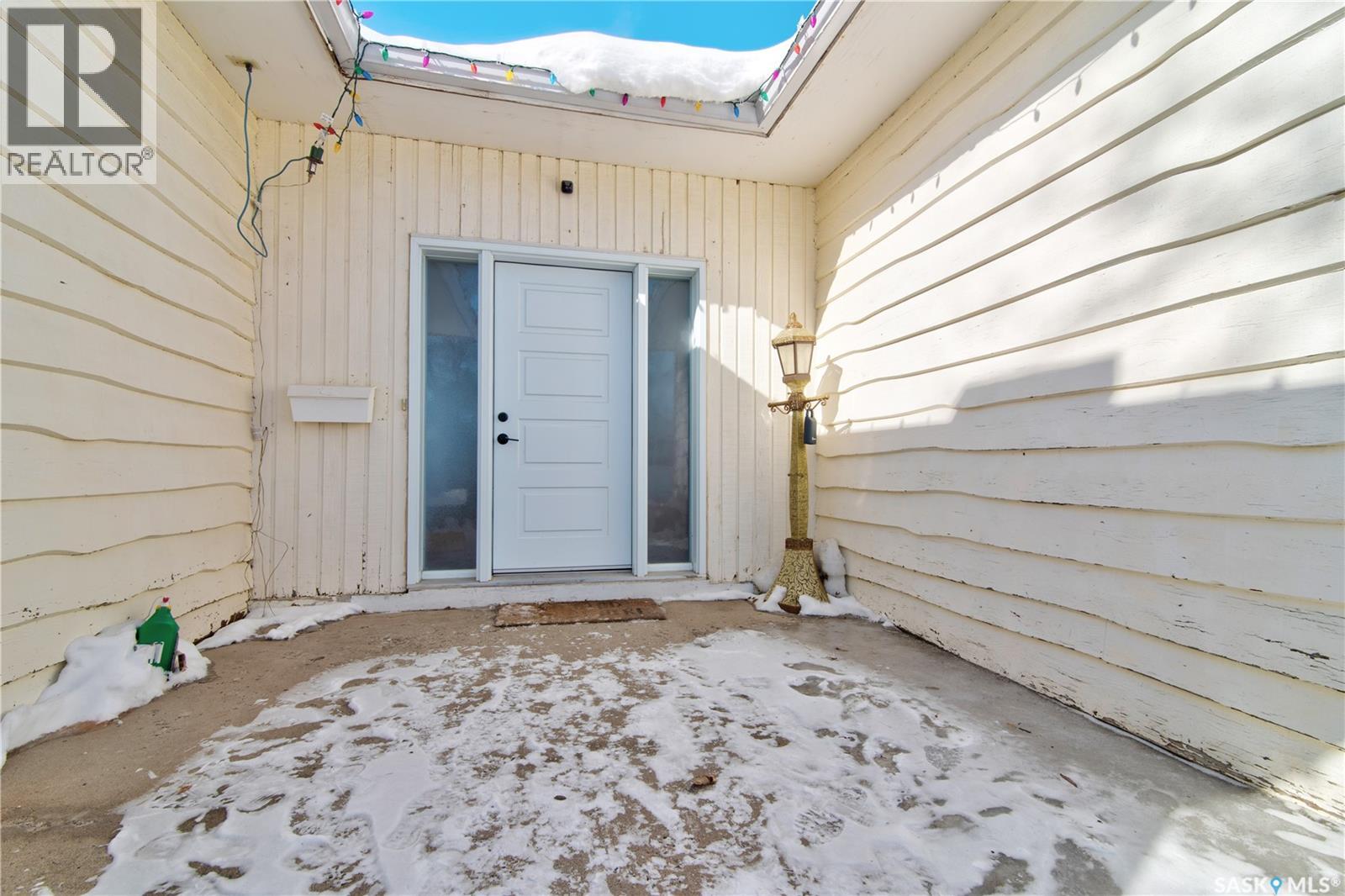 263 Williston Drive, Regina, Saskatchewan  S4X 2C5 - Photo 4 - SK029243