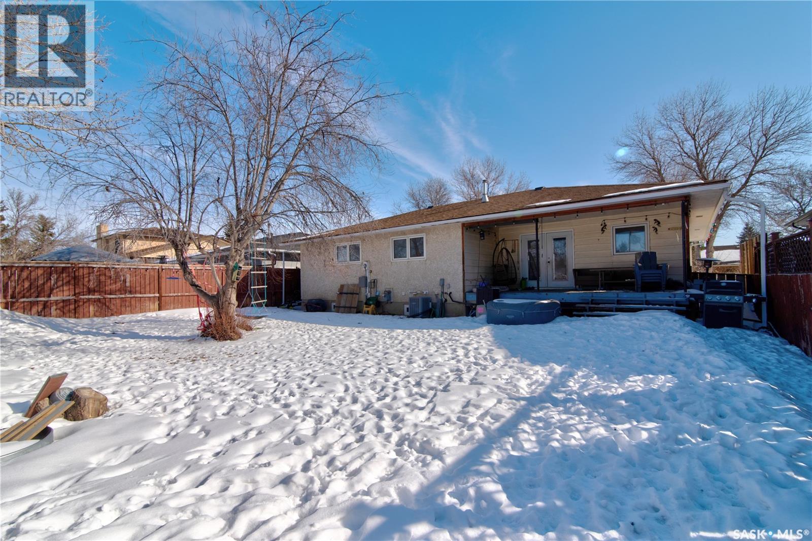 263 Williston Drive, Regina, Saskatchewan  S4X 2C5 - Photo 36 - SK029243