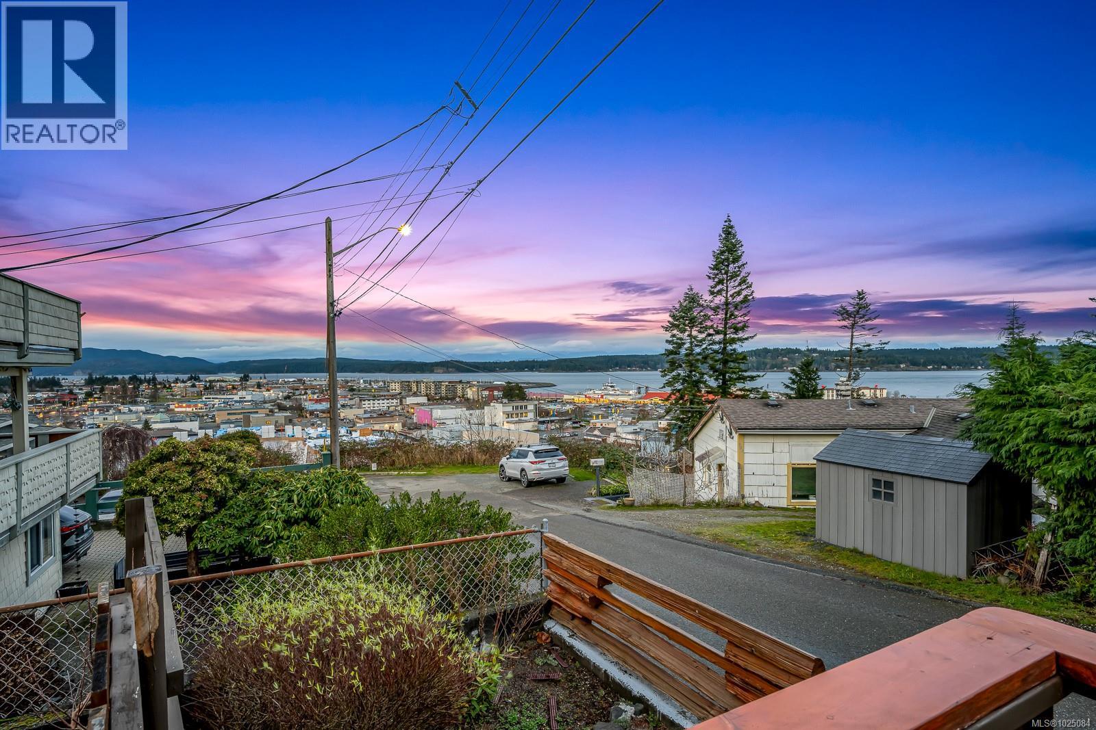 951 Dogwood St, Campbell River, British Columbia  V9W 2Z2 - Photo 19 - 1025084