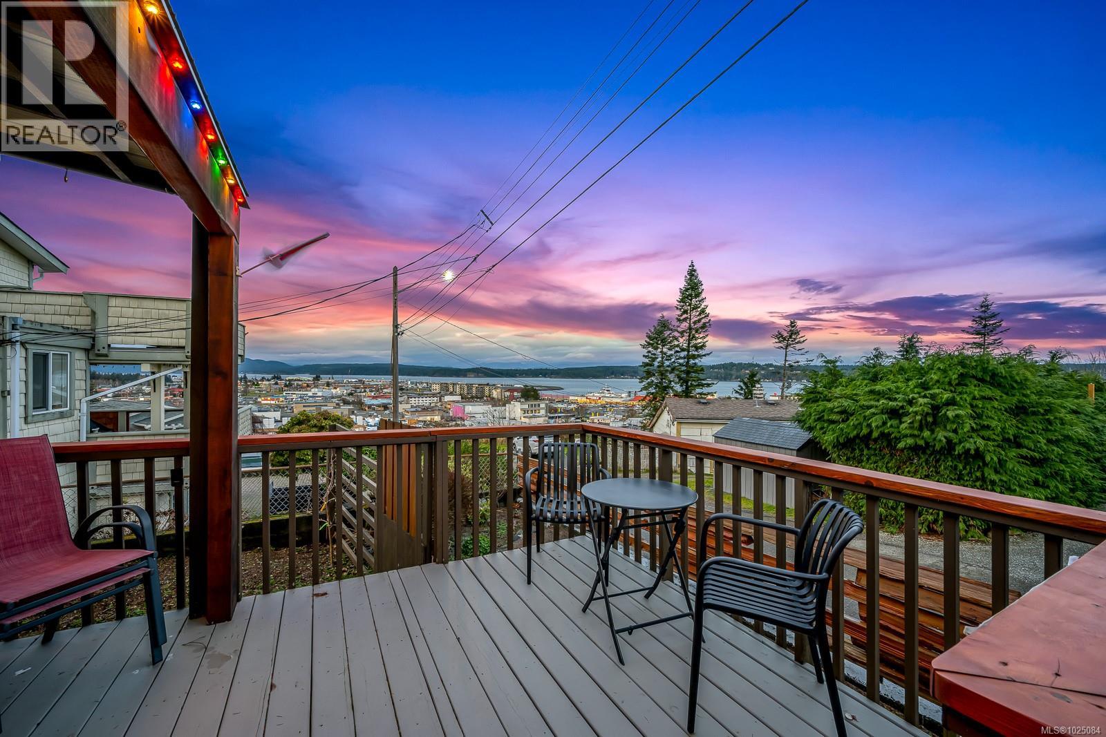 951 Dogwood St, Campbell River, British Columbia  V9W 2Z2 - Photo 18 - 1025084