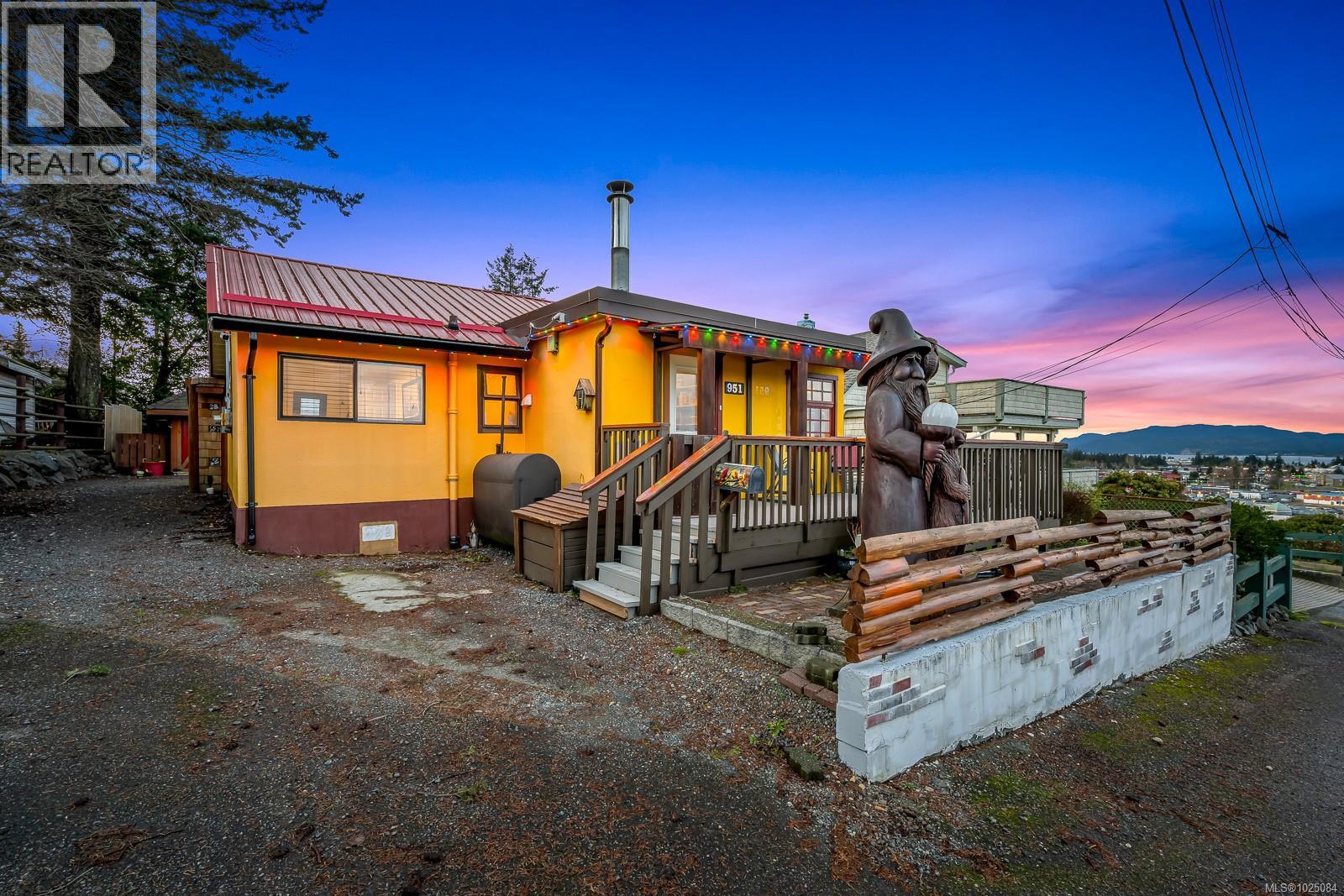 951 Dogwood St, Campbell River, British Columbia  V9W 2Z2 - Photo 54 - 1025084