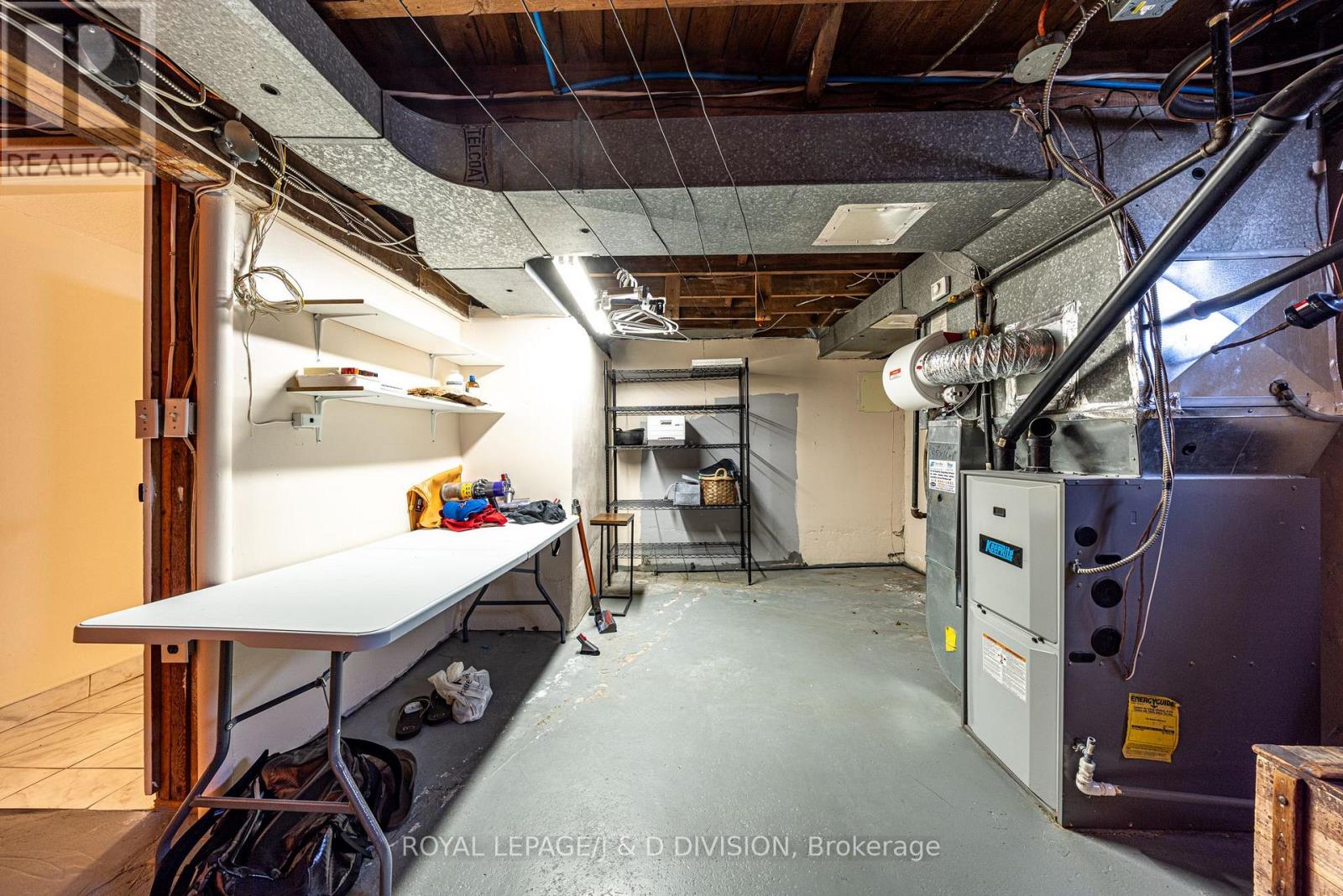 27 Noranda Drive, Toronto, Ontario  M6M 2X8 - Photo 45 - W12840924