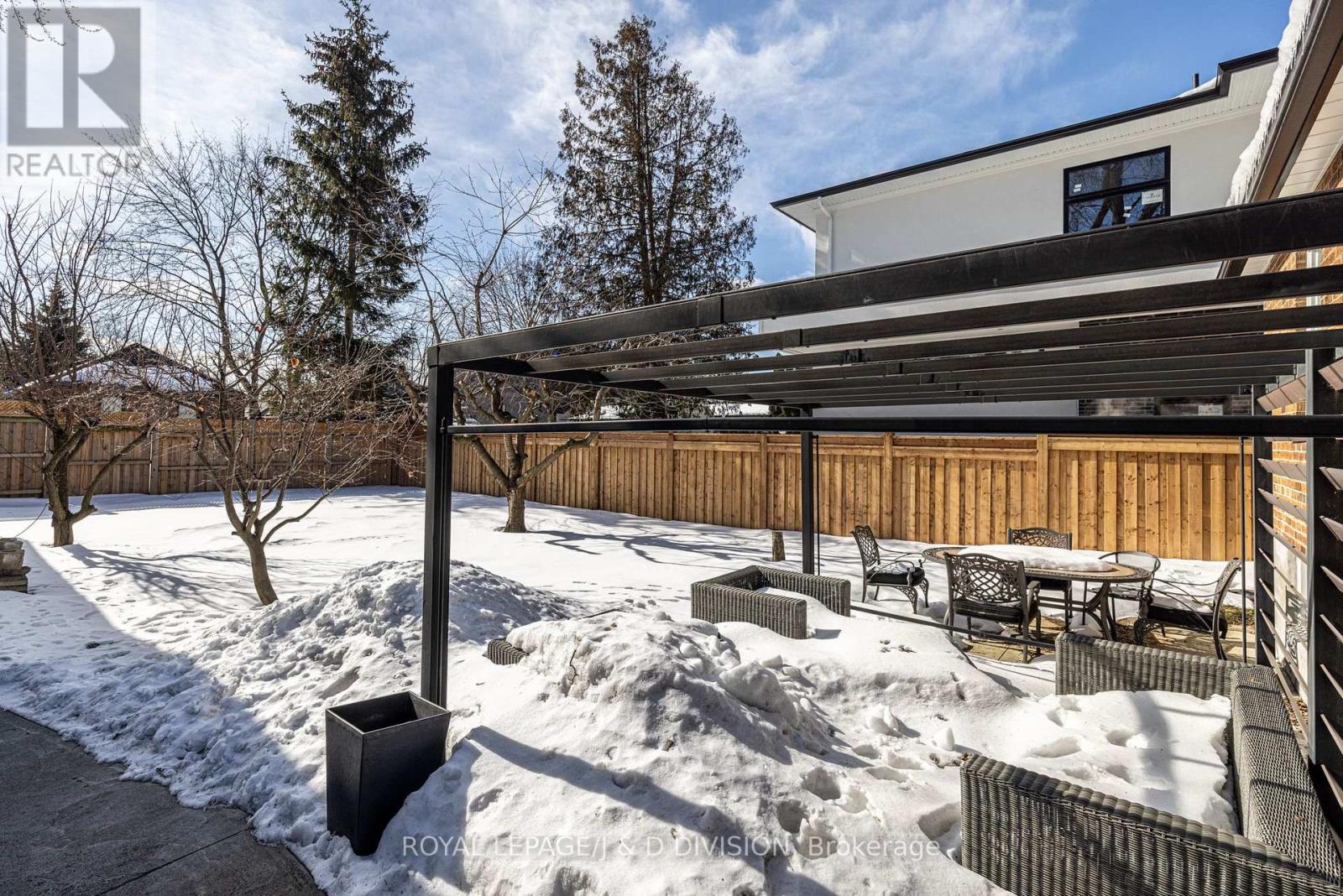 27 Noranda Drive, Toronto, Ontario  M6M 2X8 - Photo 46 - W12840924