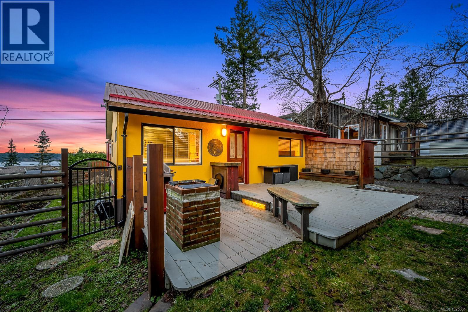 951 Dogwood St, Campbell River, British Columbia  V9W 2Z2 - Photo 57 - 1025084