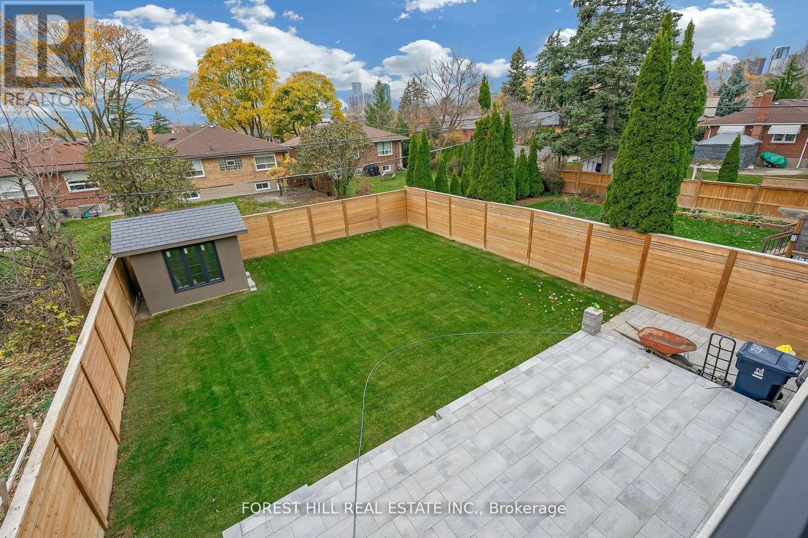 132 Lothian Avenue, Toronto, Ontario  M8Z 4L4 - Photo 24 - W12840928