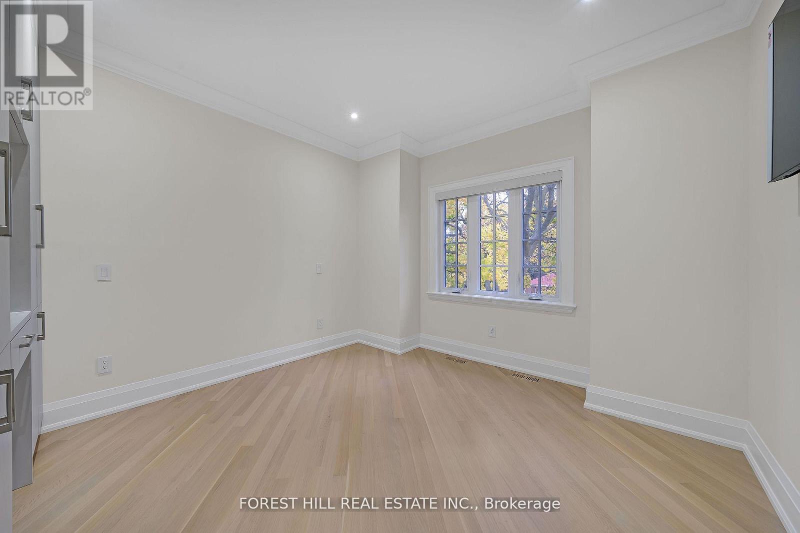 132 Lothian Avenue, Toronto, Ontario  M8Z 4L4 - Photo 28 - W12840928