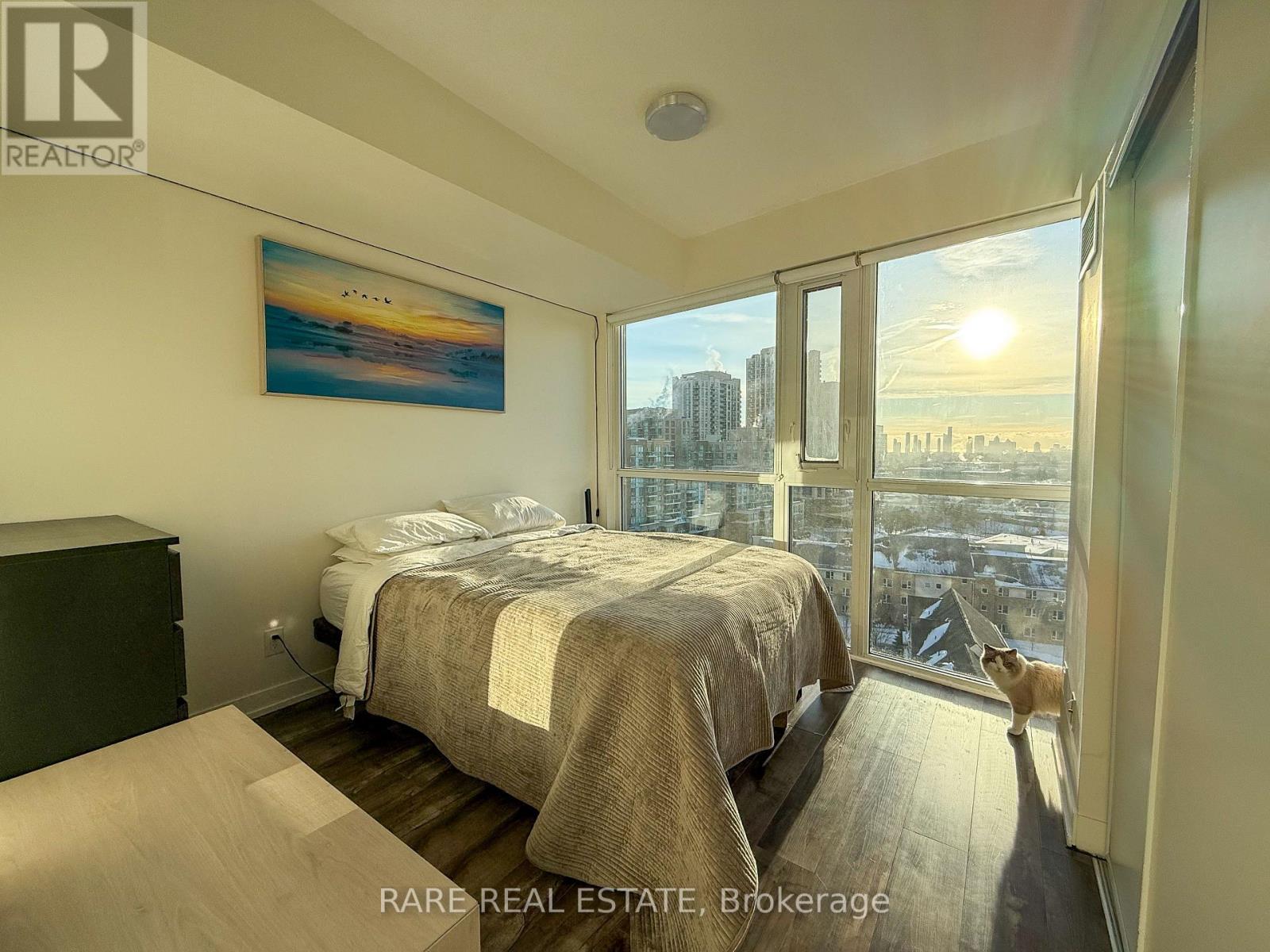 1009 - 5101 Dundas Street W, Toronto, Ontario  M9A 5G8 - Photo 8 - W12840932