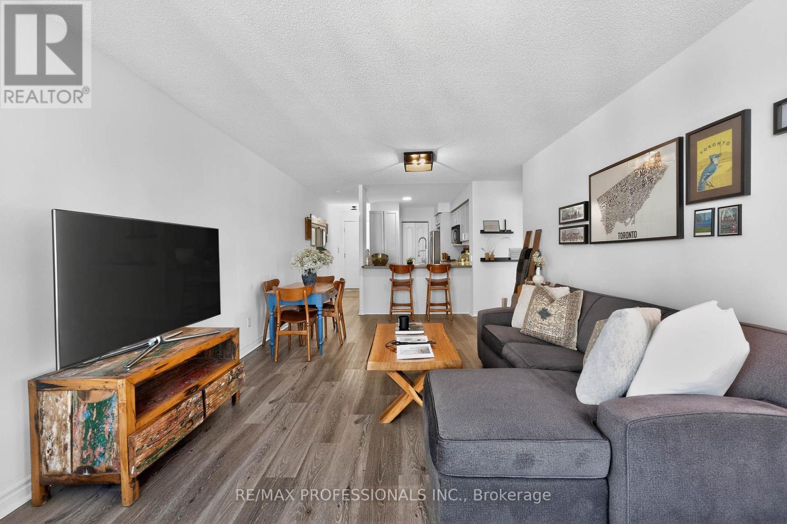 812 - 2111 Lakeshore Boulevard W, Toronto, Ontario  M8V 4B2 - Photo 11 - W12840942