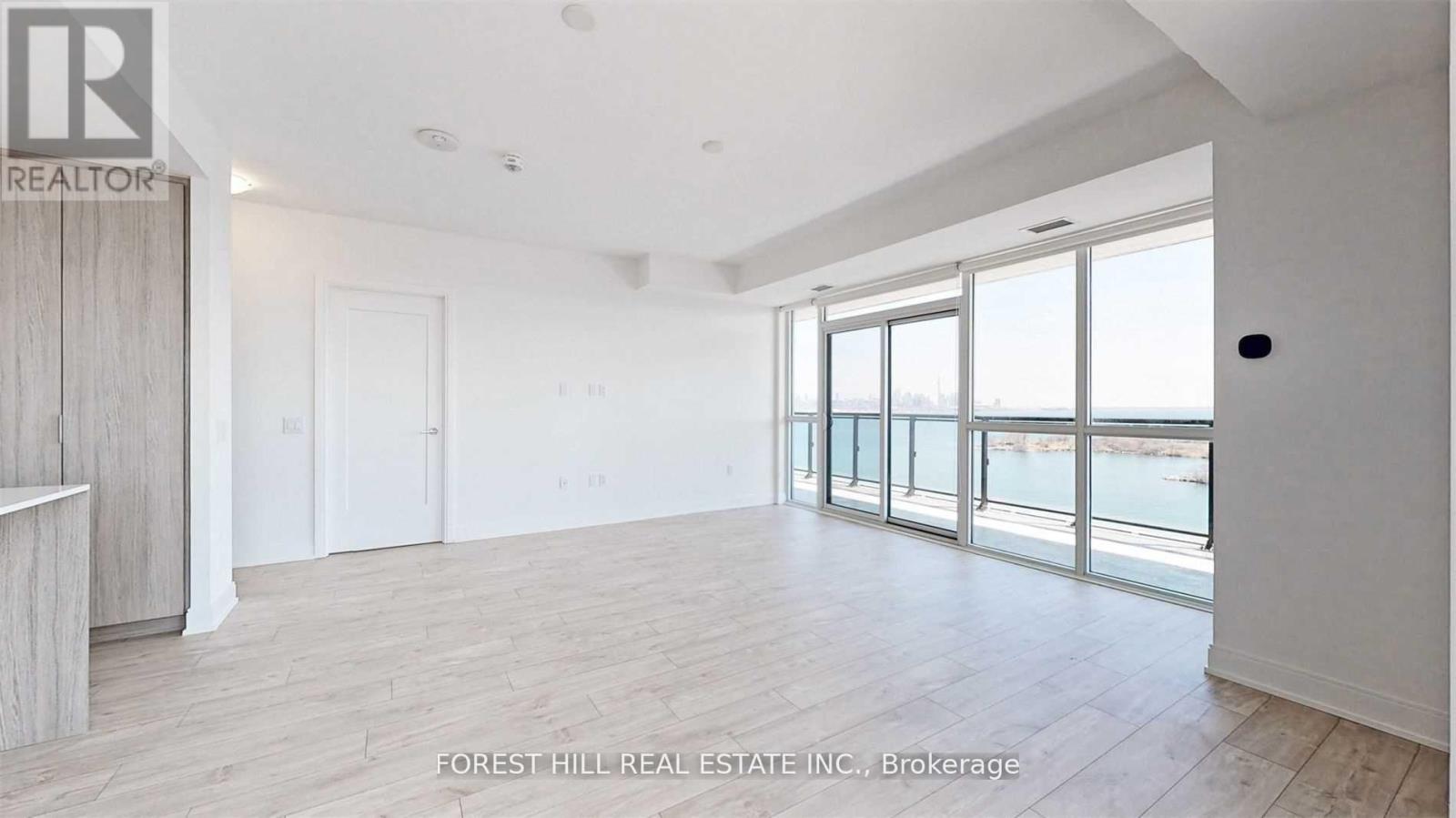 909 - 65 Annie Craig Drive, Toronto, Ontario  M8V 0C4 - Photo 5 - W12840946