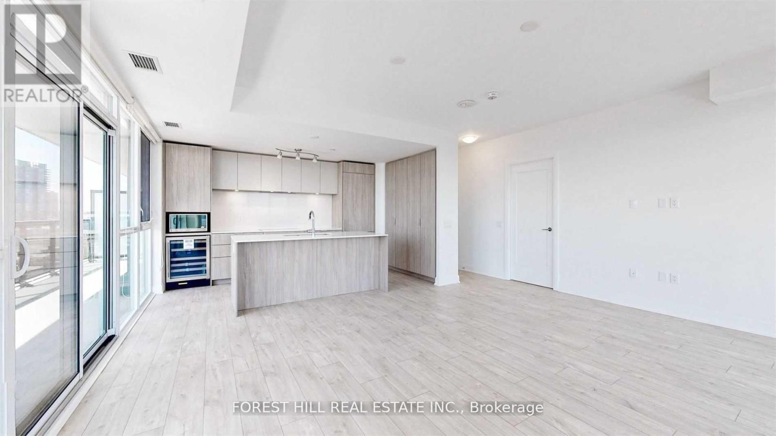 909 - 65 Annie Craig Drive, Toronto, Ontario  M8V 0C4 - Photo 7 - W12840946